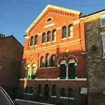 Apartament Converted Chapel Floor To Ceiling Arch Window *